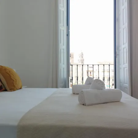 Alcazaba Apartament *