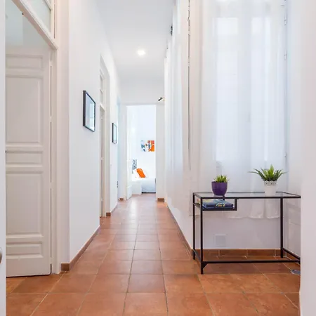 Alcazaba Apartment *